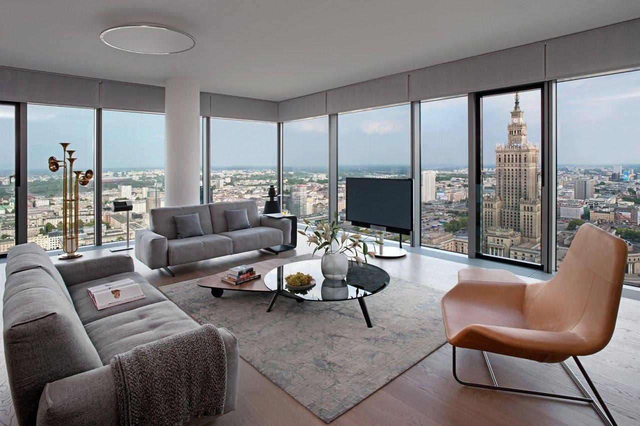Apartment overlooking Warsaw